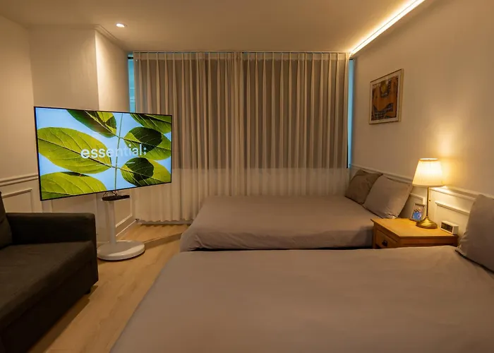 Direct Elevator To Hongdae Station, New By 13yr Superhost 아파트 서울특별시
