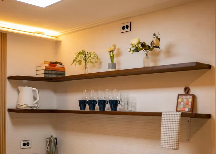 Direct Elevator To Hongdae Station, New By 13yr Superhost * 서울특별시