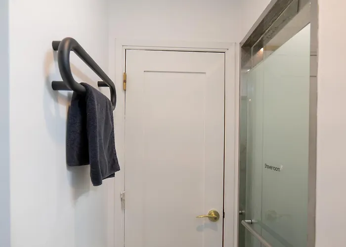 Direct Elevator To Hongdae Station, New By 13yr Superhost